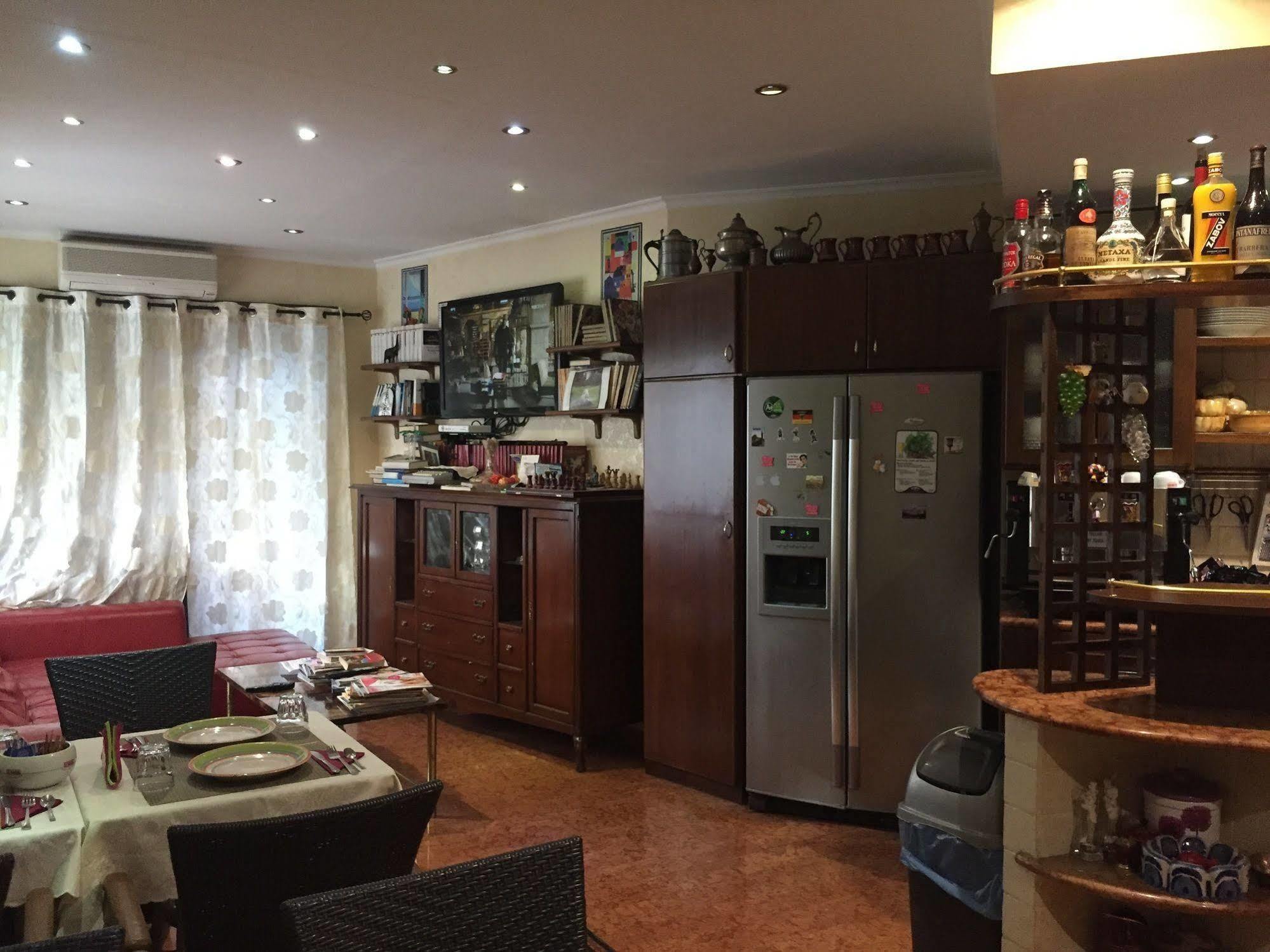 กาลิโกลา รีสอร์ต โรม Bed & Breakfast ภายนอก รูปภาพ